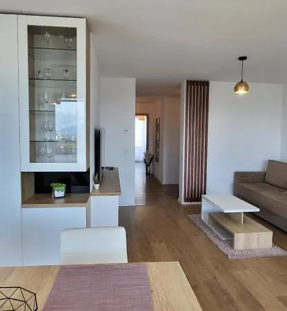 Luxury Panorama Apartament,coresi Daire Braşov