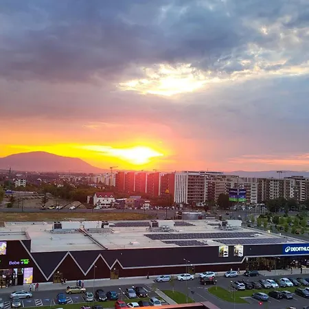 Luxury Panorama Apartament,coresi Daire *