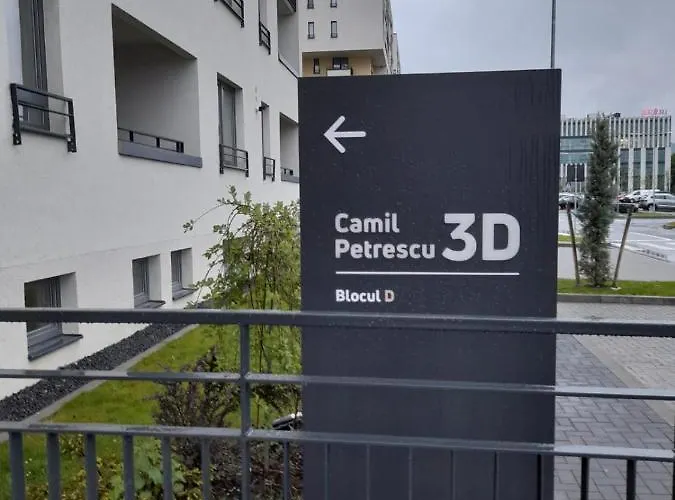 Lägenhet Luxury Panorama Apartament,coresi Braşov