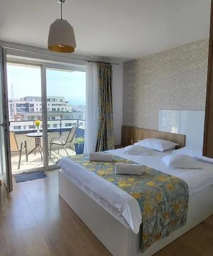 Luxury Panorama Apartament,coresi Lägenhet