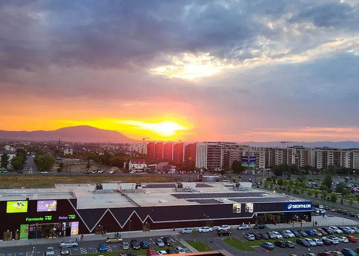 Luxury Panorama Apartament,coresi Lägenhet *